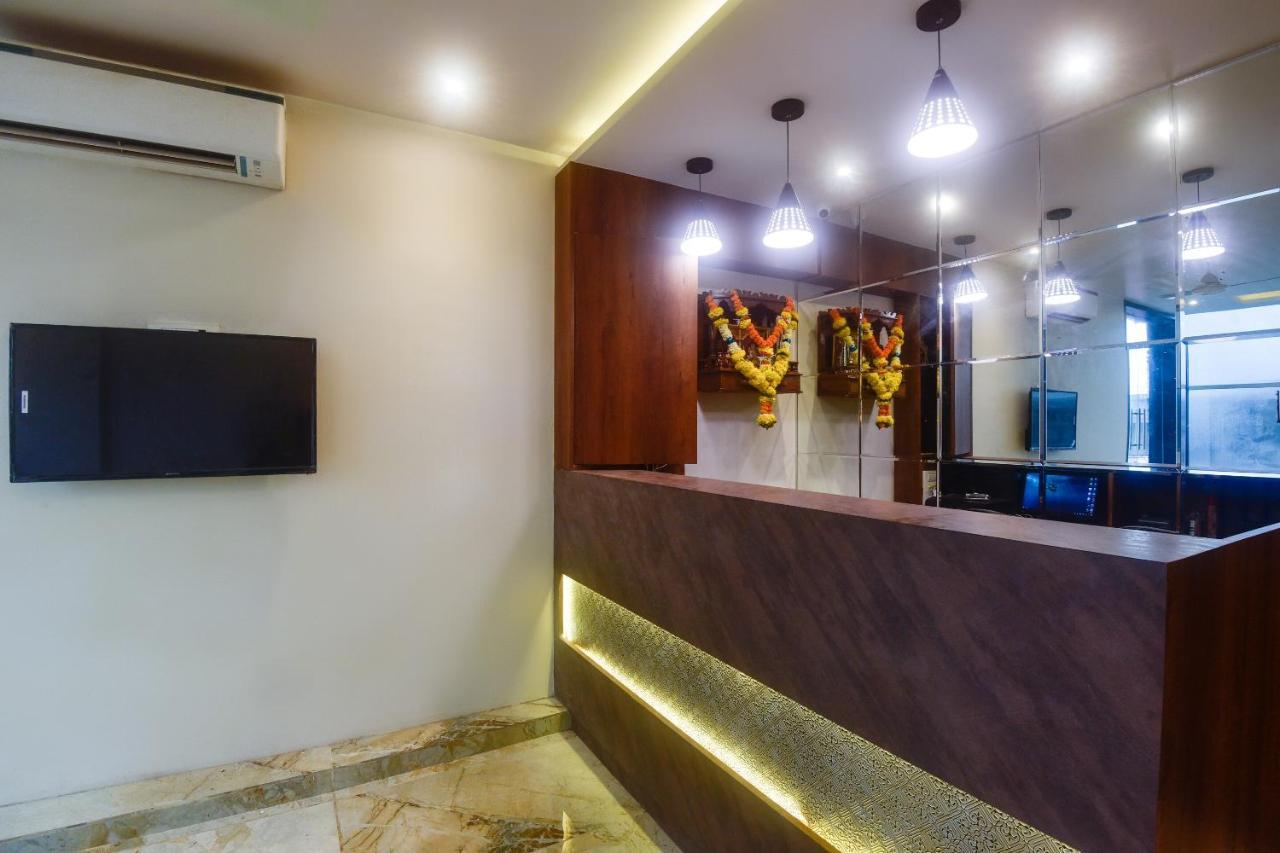 Oyo Shubham Residency Hotel Bhiwandi Buitenkant foto