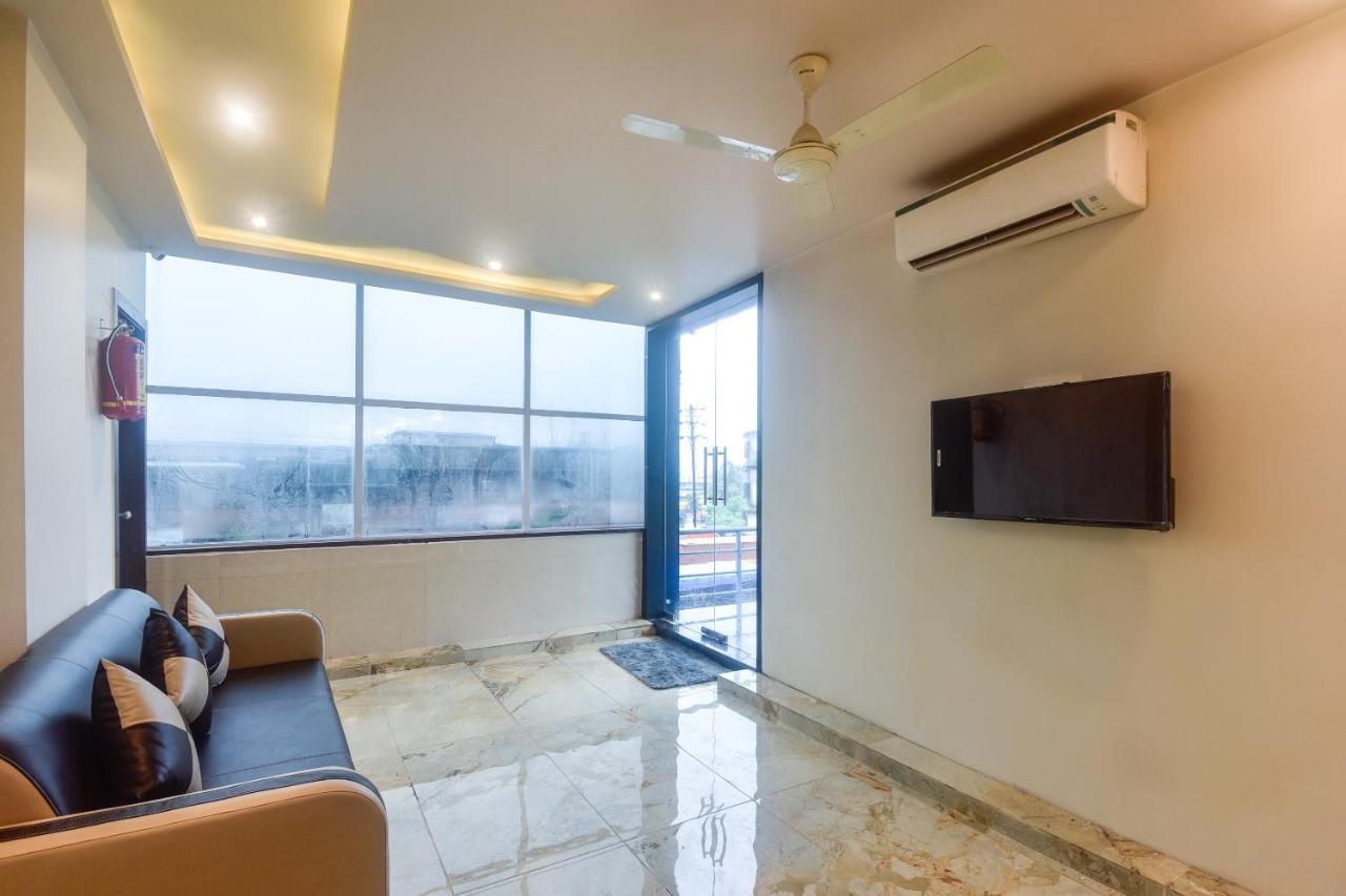Oyo Shubham Residency Hotel Bhiwandi Buitenkant foto